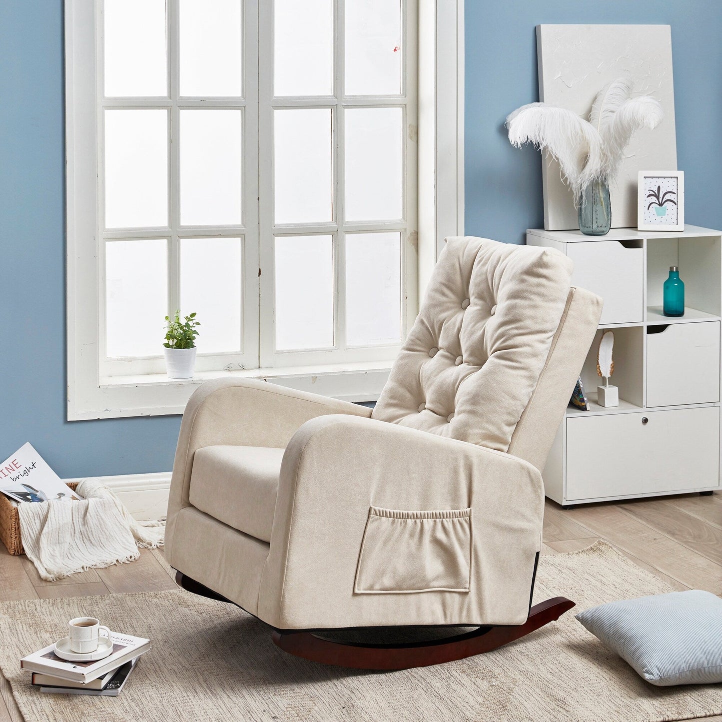 Adjustable Reclining Sofa Chair for Balcony and Tatami, High Back Design with Solid Wood Legs, Side Pockets