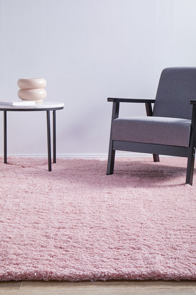 Cardi 150cm x 80cm Shaggy Power Loomed Rug - Pink