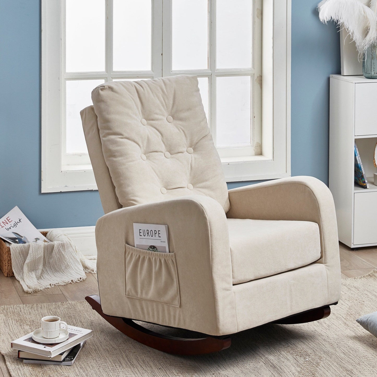 Adjustable Reclining Sofa Chair for Balcony and Tatami, High Back Design with Solid Wood Legs, Side Pockets