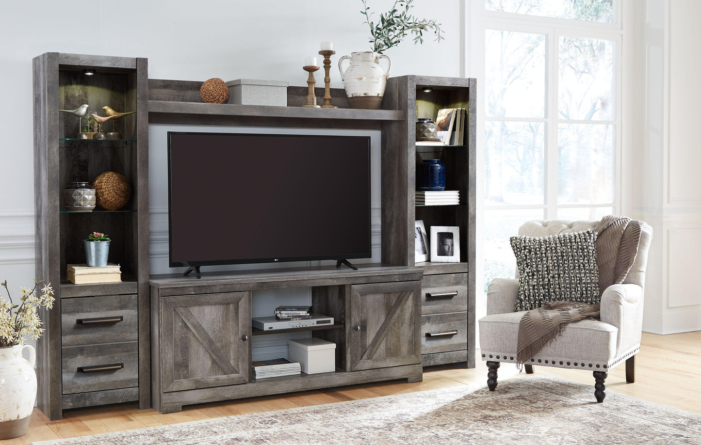 Wynnlow - 4 Pc. - Entertainment Center - 63 Tv Stand