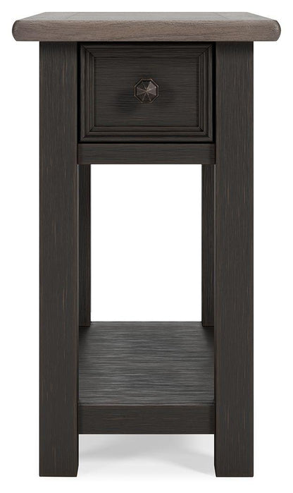 Tyler Creek - Chair Side End Table