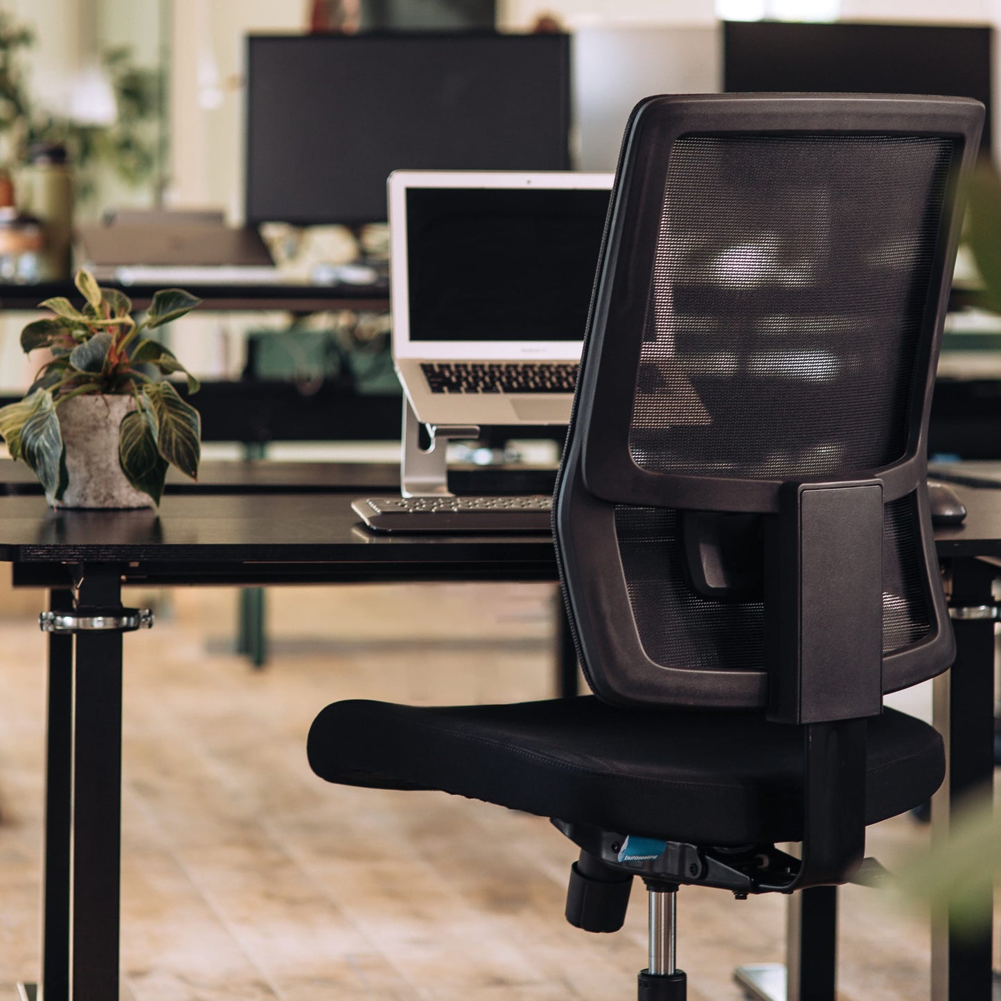 Buro Mantra Ergonomic Office Chair - Black