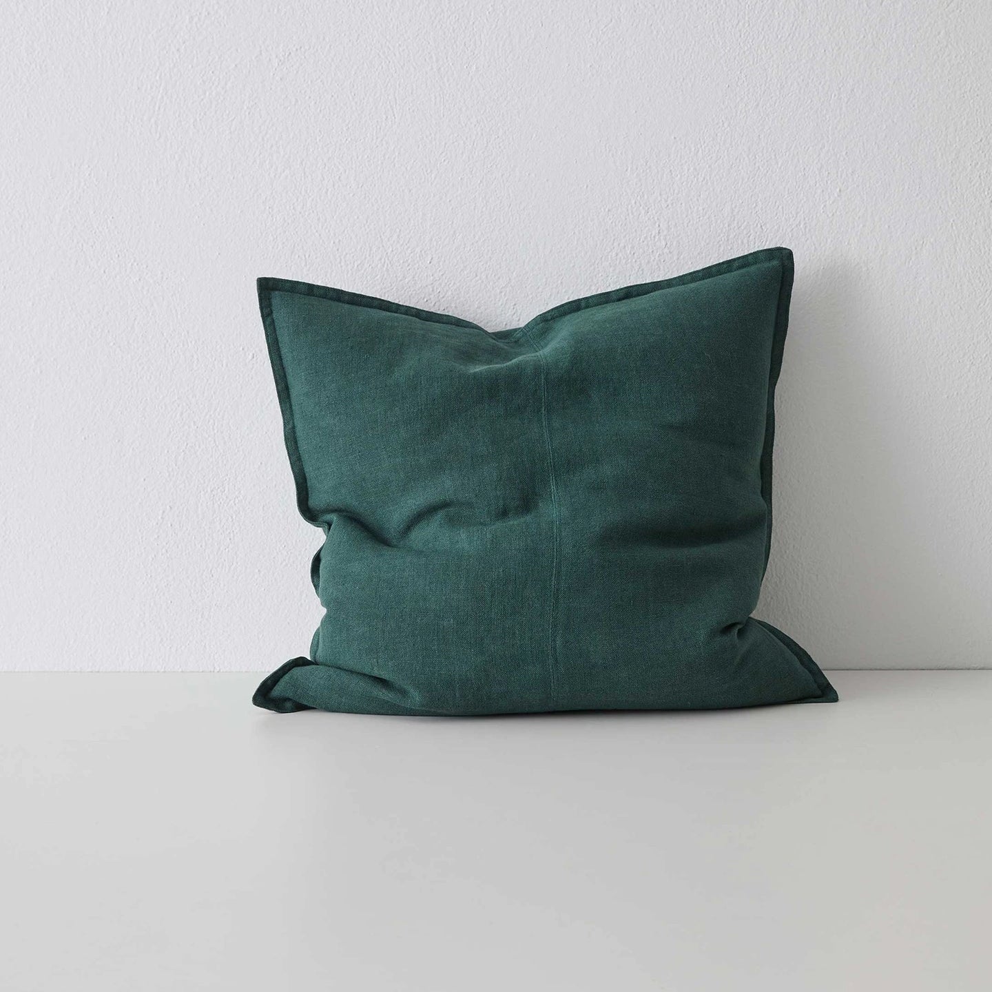Como Linen Stonewashed Vintage Look Cushion