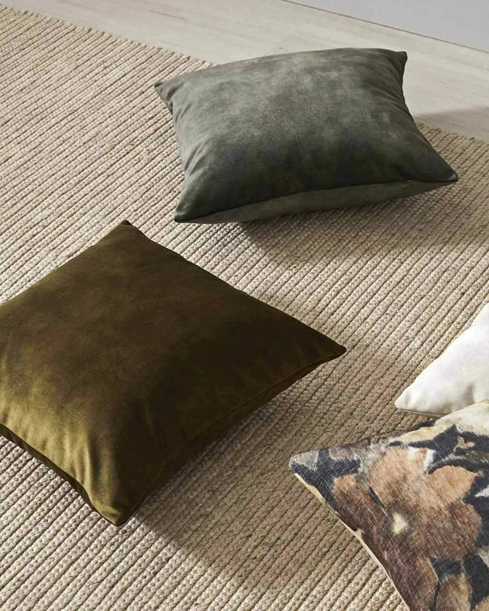 Ava 50x 50cm Velvet Cushion
